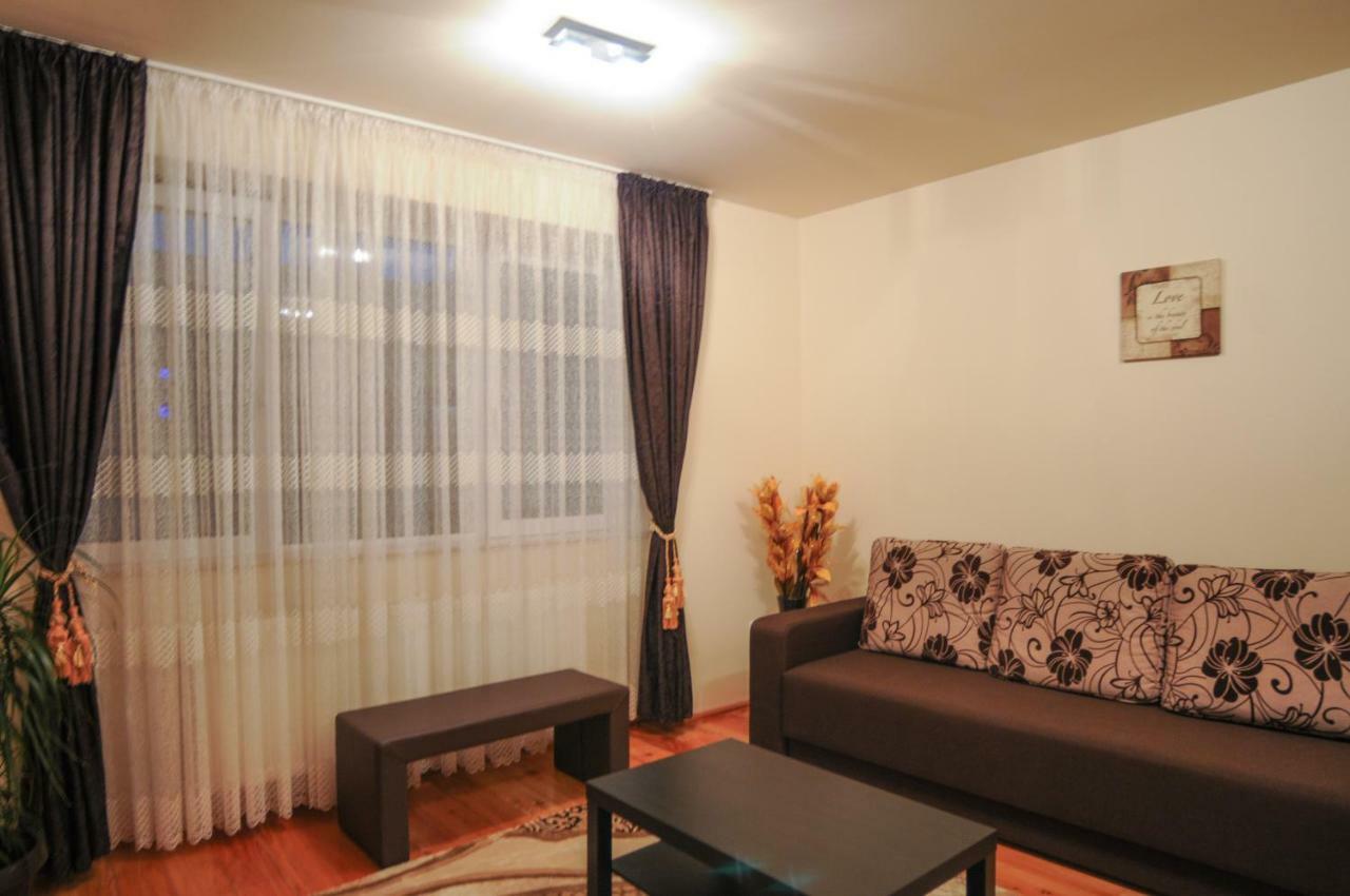 Casa Di Luca Apartment บราชอฟ ภายนอก รูปภาพ