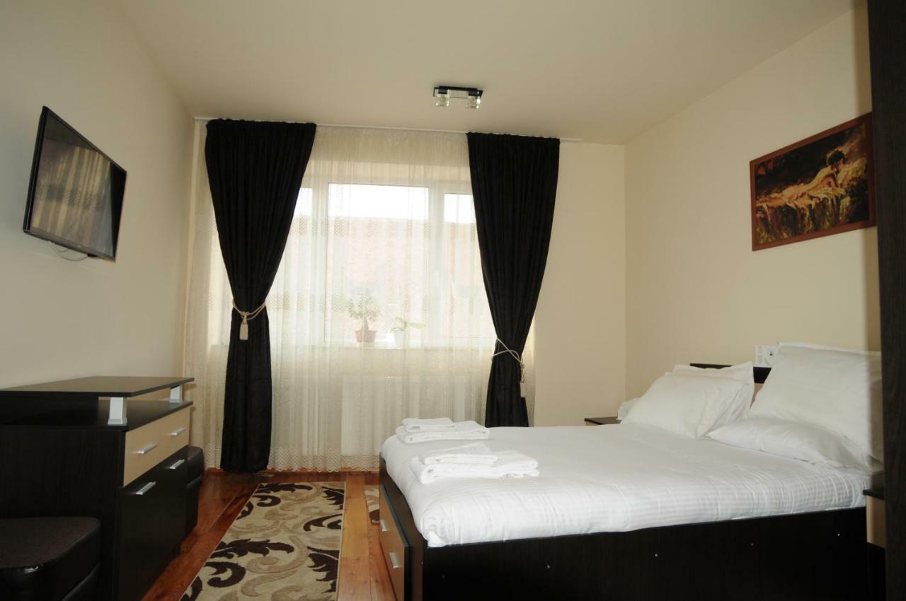 Casa Di Luca Apartment บราชอฟ ภายนอก รูปภาพ